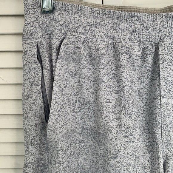 Lululemon Pace Breaker Lined Short 9" Inseam Athletic Grey White Speckled Mens L - Picture 2 of 12